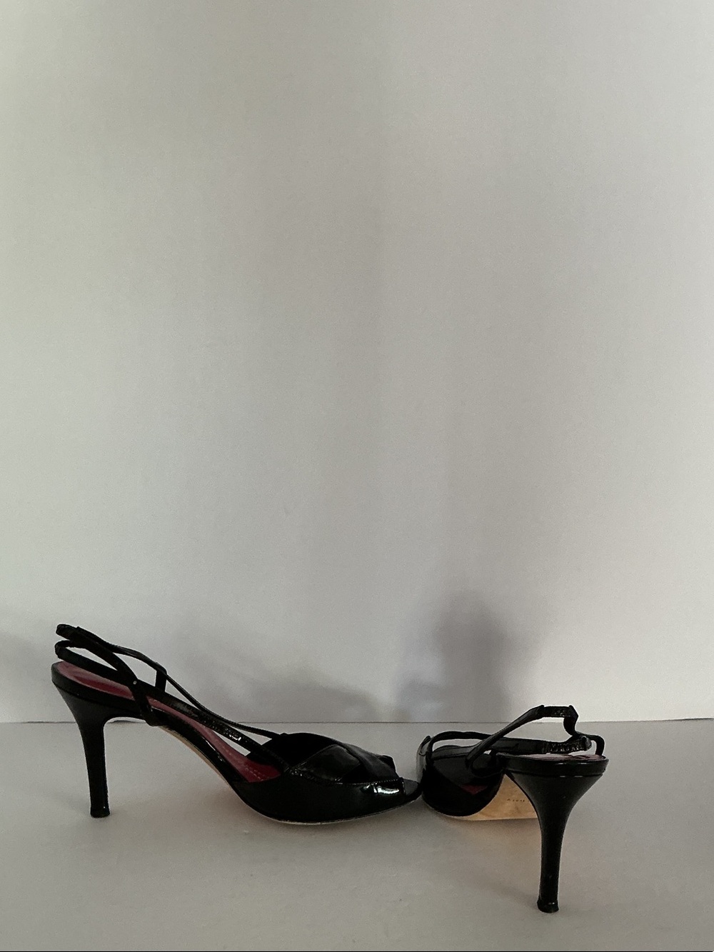 ⭐️⭐️ KATE SPADE⭐️⭐️.             Patent Leather Sling Back